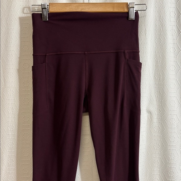 Athleta Salutation Stash Pocket II 7/8 Tight Xsmall - Picture 5 of 9